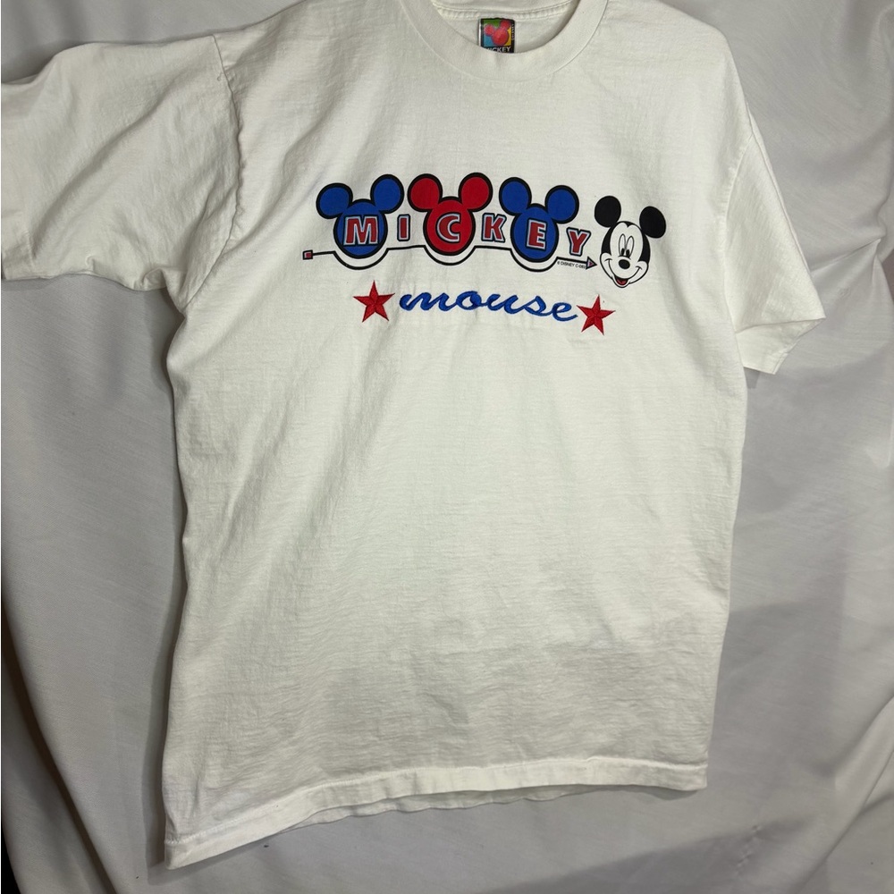 Vintage Single stitch embroidered Mickey Mouse tshirt 90s